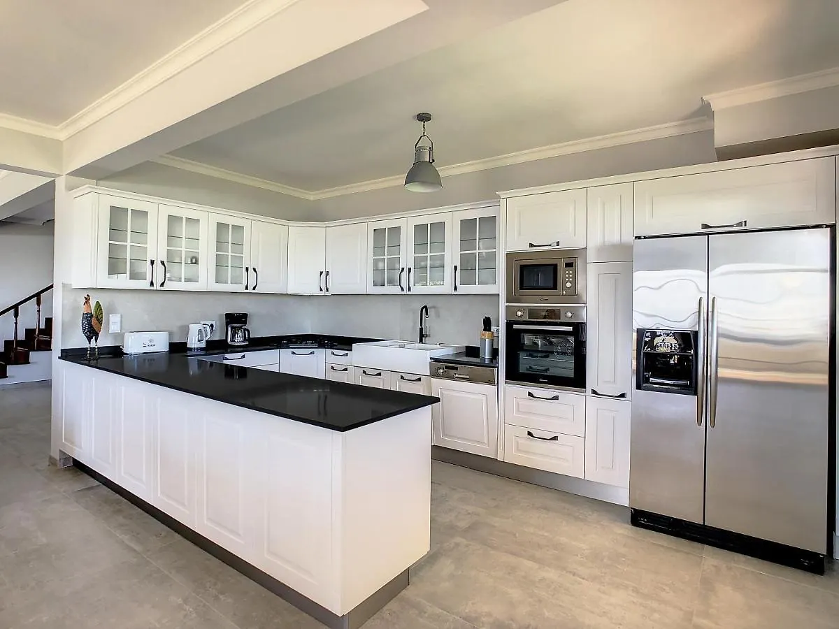 Villa Baradaye By Lovelystay Estreito Da Calheta